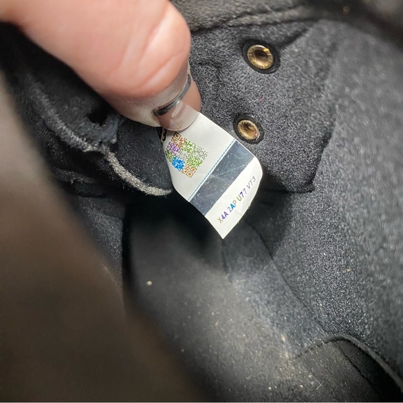 New! UGG Biltmore Lace Up Black Suede Hiker Boot 9 - Picture 12 of 15